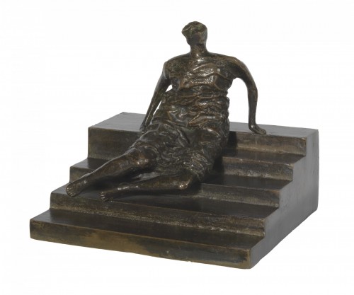 Henry Moore - Maquette for Figure on steps